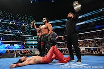 【WWE】中邑が旧知タマと一騎打ちも屈辱敗戦