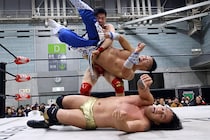 【NOAH】AMAKUSA“地元”で大熱戦も…王者ダガ&小田嶋辛くも突破圏内で最終公式戦へ