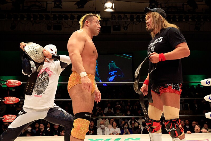 【NOAH】RYUSEI初勝利でタッグ前哨戦は内藤に軍配 ベルト&征矢情熱マイク“放置”でやりたい放題