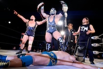 【NOAH】GHC戦へYoshiki屈辱…ウルフが強奪&ベルト殴打で“二冠"猛アピール 「自覚不足」指摘の北宮は返上勧告