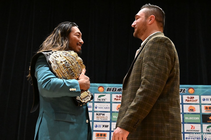 【新日本】ニューマン史上最年少戴冠で「新しい世代を率いていく」、辻「誰よりも覚悟ができてるのは俺」 両国IWGP戦公開調印式