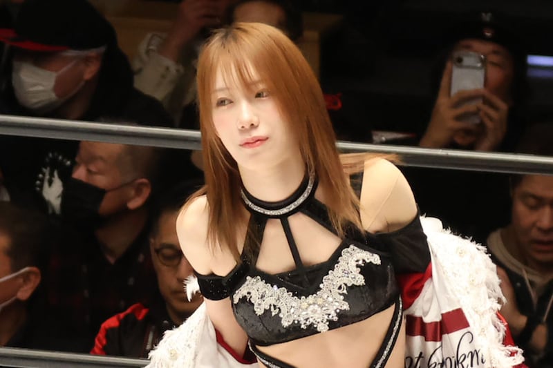 【スターダム】引退前の鹿島が同門ハンディ戦でごう沈も…奈七永サプライズ登場で涙