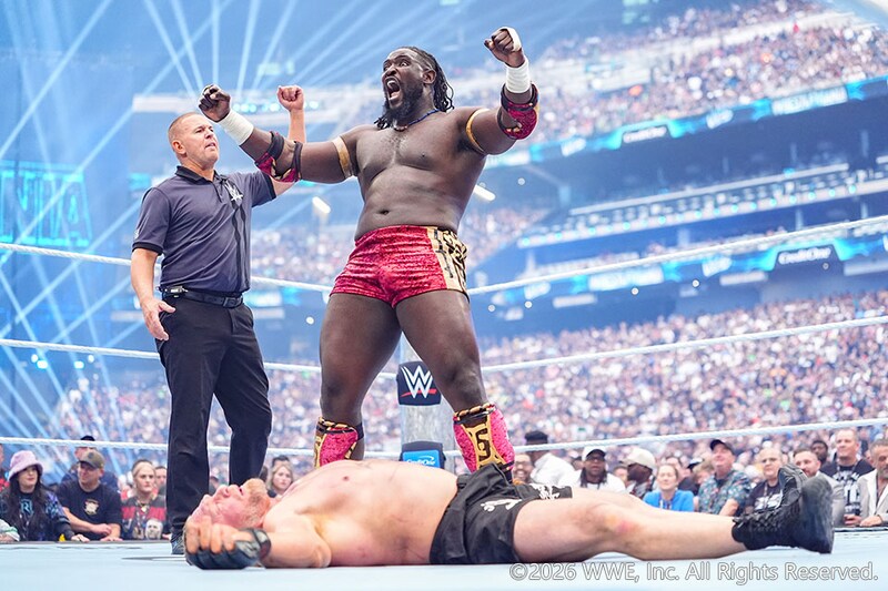 【WWE】オバ・フェミが新旧怪物対決制す レスナーは引退示唆