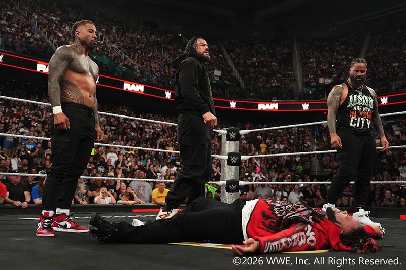 【WWE】レインズがファトゥを報復KO 『クラッシュ・イン・イタリア』での世界ヘビー級王座トライバルコンバット戦が決定