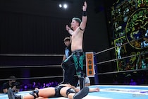 【新日本】アキラが永井撃破で3勝目 葛西戦へバックステージ襲撃を敢行