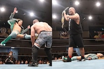 【ストロングスタイル】黒潮がシュレック退けレジェンド王座V2 間下襲撃、奪還宣言