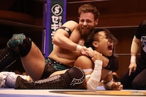 【新日本】豹が痛恨4敗目で黒星先行も「優勝して、みょんみょん迎えに行ってやるぜ!」