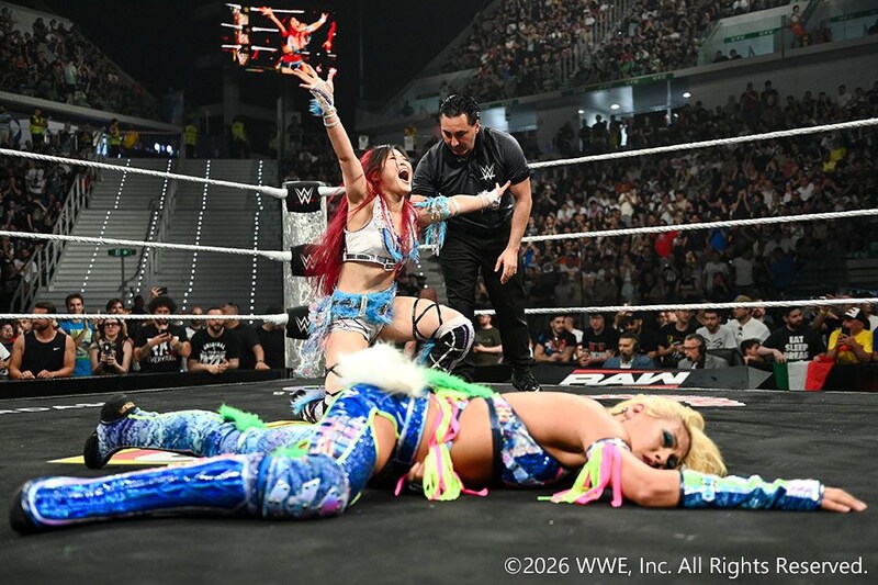 【WWE】イヨがクイーン・オブ・ザ・リンク1回戦突破 4WAY戦でジュリアをムーンサルト葬