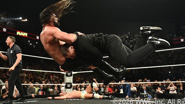 【WWE】ロリンズ屈辱 ブレイカー介入でキング・オブ・ザ・リング1回戦突破ならず