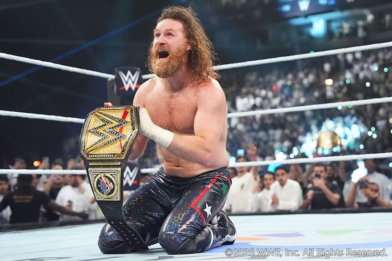 【WWE】コーディ陥落 ゼインがトリプルスレット戦制して悲願の統一WWE王座初戴冠