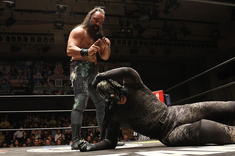 【DRAGONGATE】電撃登場・ヴァレッタが退団前のシュンKO 7・20神戸での合体浮上「PSYPATRA、ワン・モア・タイム」
