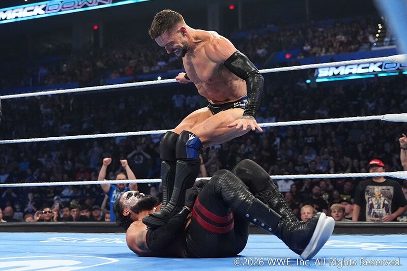 【WWE】元BULLET CLUB対決実現 ベイラーがタマとの一騎打ち制す