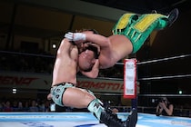 【新日本】TAKESHITAが暴走オーカーンを粉砕でAブロック首位快走 「2連覇しか見てないから」