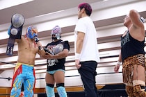 【NOAH】ジュニアタッグ王者・アレハがHi69にシングル快勝 小峠にも辛らつメッセージ「目が死んでる」