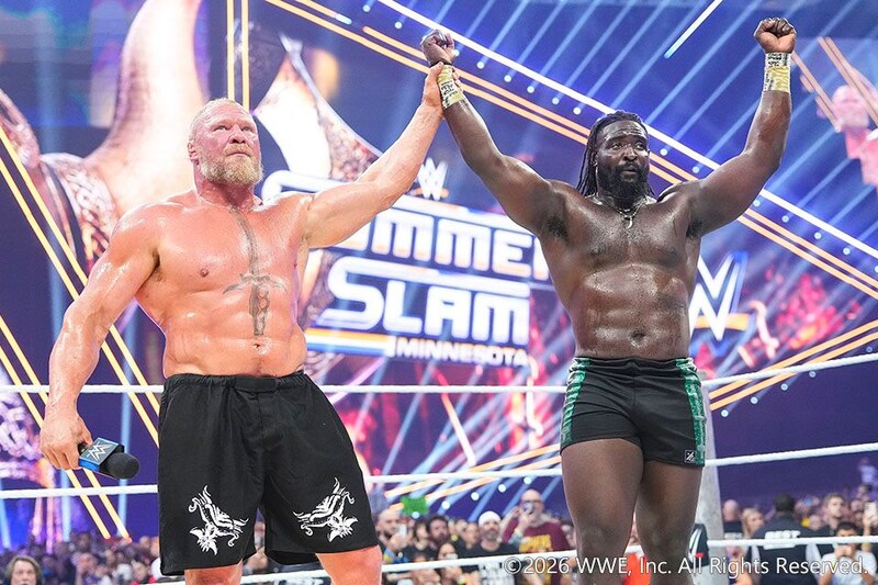 【WWE】オバ・フェミがヘル・イン・ア・セル戦で新旧怪物対決制す レスナー「お前がWWEの未来だ」