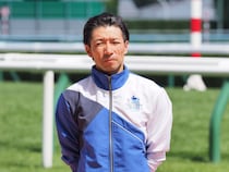 【船橋競馬】内田博幸騎手が落馬…騎乗馬が直線で内ラチへ飛び込み転倒