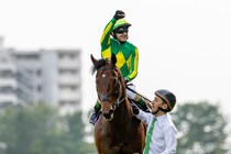 【高松宮記念】ルメール「凄い加速だった」サトノレーヴが連覇達成