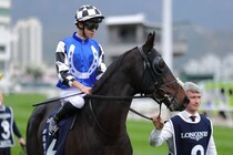 【海外競馬】アルリファーがカラカップ連覇へ…8頭立ての長距離戦