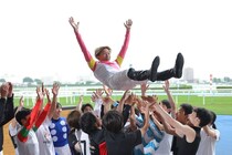 【函館7R】鷲頭虎太騎手、ラスト騎乗は10着…勝利したのはプリンセスアツコ