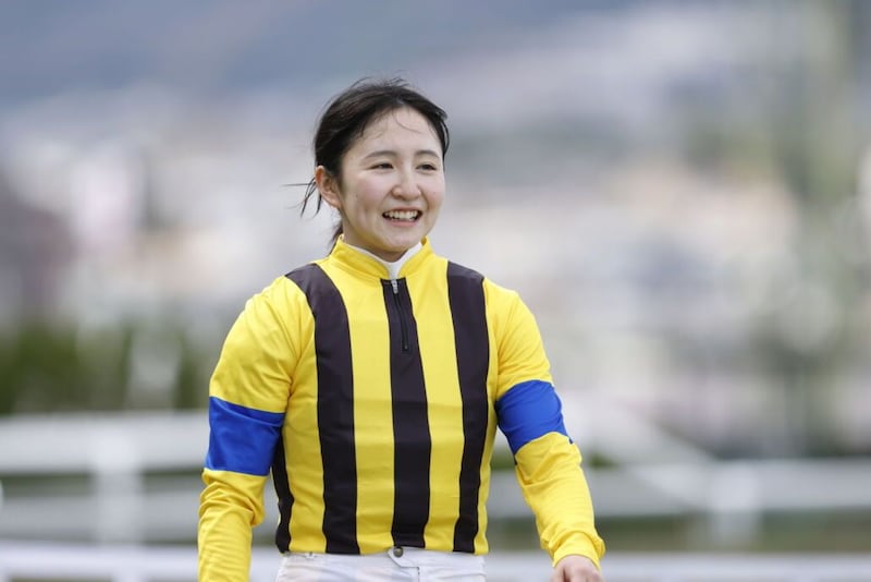 古川奈穂騎手「人馬ともに大きな怪我はありません」落馬負傷後初めてSNSで報告