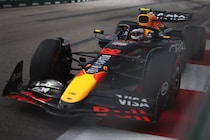 F1シンガポールGP予選速報｜ラッセルが最速PP獲得！　フェルスタッペン2番手。角田裕毅は厳しいQ2脱落