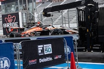 雨の富士でフェネストラズが初PP、トムスワンツー！　驚速岩佐はまさかのクラッシュでポール剥奪｜スーパーフォーミュラ第9戦富士