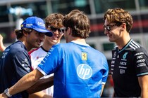 今のF1は、過去20～30年で最高レベル？　サインツJr.「今のグリッドには、弱いドライバーはいない」