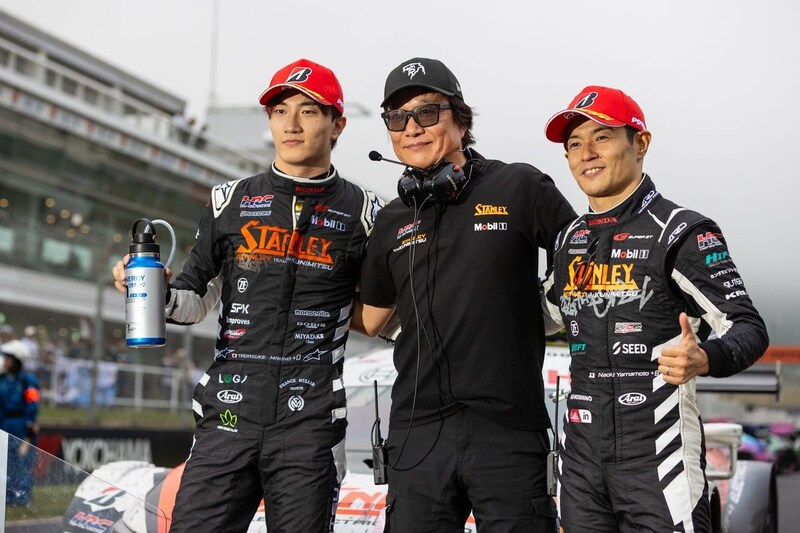 まさに“シビック・マジック”。予選下位のホンダ勢が表彰台独占……優勝のSTANLEY山本・牧野組は王座争いに名乗り｜スーパーGT第7戦