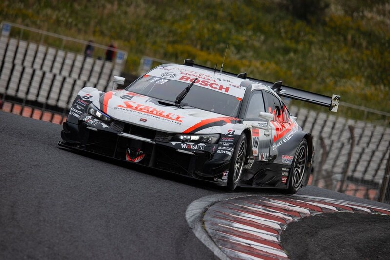予選下位のシビックが表彰台独占の衝撃！　100号車STANLEYが優勝……TOMSはまさかのダブルリタイア｜スーパーGT第7戦オートポリス決勝速報