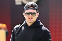 F1メキシコFP1走行のオワード、任務完了後にメディカルセンターへ。食中毒で取材対応キャンセル