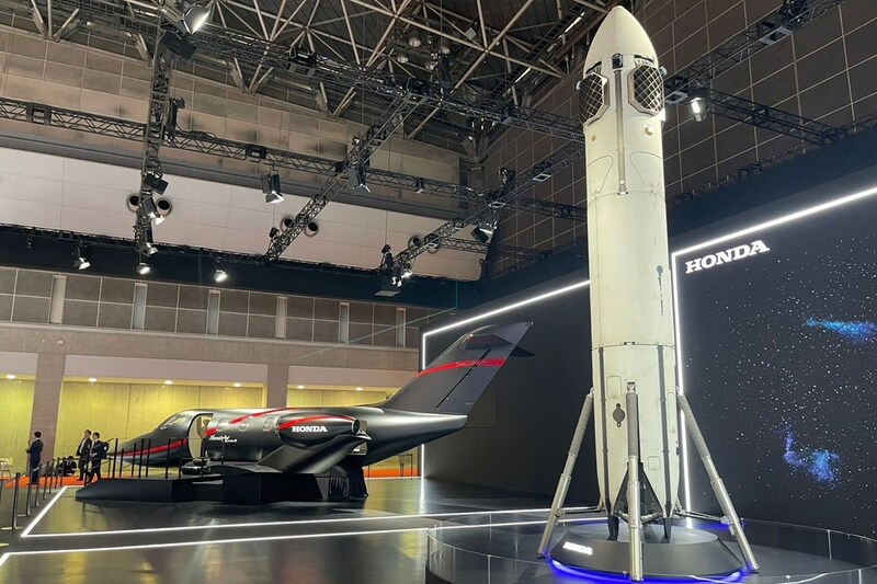 【ジャパンモビリティショー】モータースポーツ的楽しみ方もたくさん！　しかしモビリティの将来はやっぱり宇宙か？　興味深い展示あり