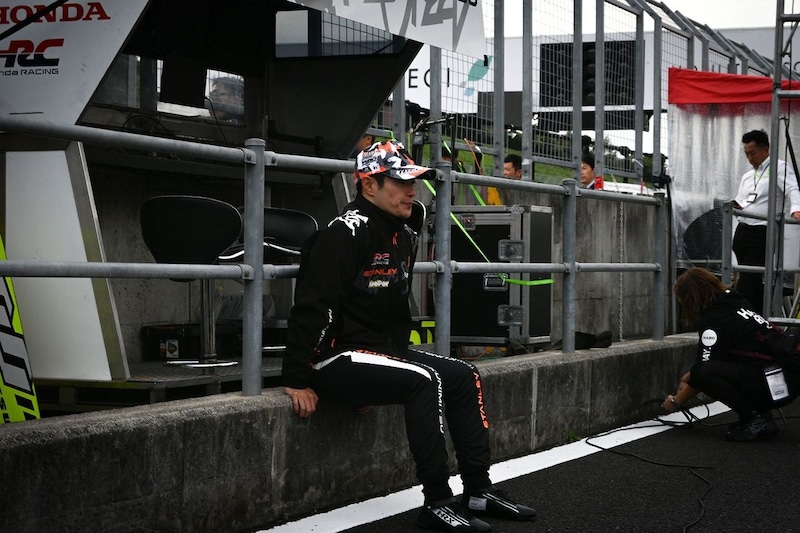 王座逃した最終戦終え、一点を見つめる山本尚貴。その脳裏には何が「レースのこと、これからのこと。色々です」