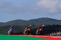 【MotoGP】「トップ2と戦うにはスピードが足りなかった」スプリント3位ベッツェッキ、決勝レースには楽観的