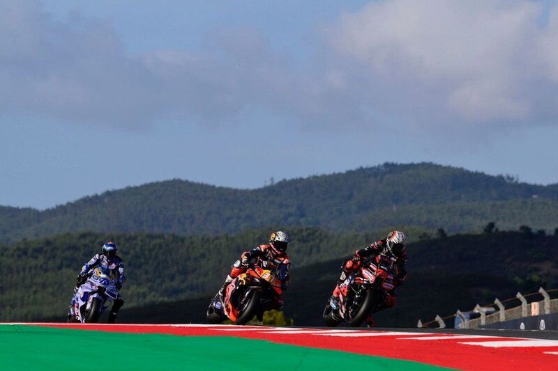 【MotoGP】「トップ2と戦うにはスピードが足りなかった」スプリント3位ベッツェッキ、決勝レースには楽観的