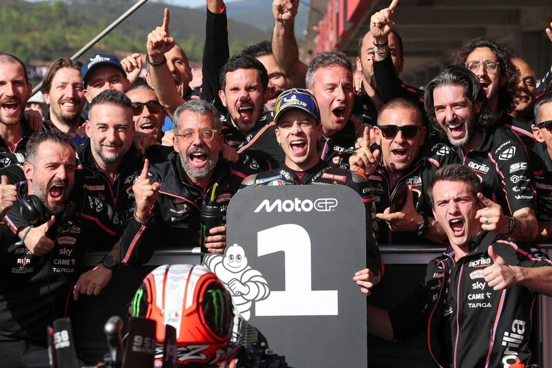 【MotoGP】ベッツェッキ、文句無し実力で完全勝利！「アプリリアのプロジェクトを常に信じてきた」