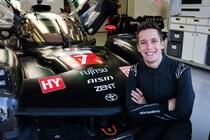 トヨタのWECハイパーカーを初ドライブしたフェネストラズ「この瞬間を楽しみにしていた」……次なるチャンスの話題は時期尚早？