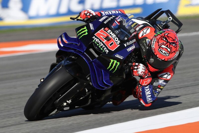 【MotoGP】来季投入が決定のヤマハV4、足りないモノがまだたくさん？　クアルタラロ「曲がらない、パワー不足、グリップも」