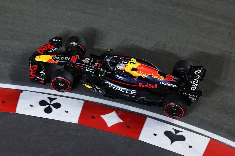 角田裕毅、金継ぎデザインのラスベガスGP特別ヘルメットをチャリティオークションに出品