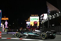 F1ラスベガスGP FP3速報｜ラッセルがトップタイム。角田裕毅は黄旗の影響受け18番手