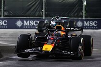 F1ラスベガスGP決勝速報｜フェルスタッペン完勝！　ノリス2位。角田裕毅は追い上げならず14位