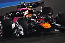 F1カタールGP予選速報｜チャンピオン獲得は諦めない。ピアストリが久々ポールポジション。角田裕毅は”困惑”Q1敗退