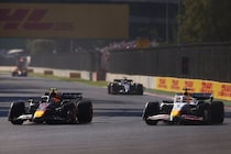 レッドブルF1、火曜日に2026年ドライバーラインアップを発表へ？　メキーズ代表が明言「それによりアブダビに集中する。ユウキの活躍は必要不可欠だ」