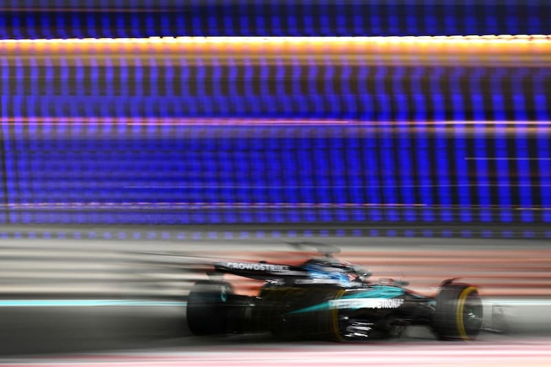 ラッセル最速、ノリス、フェルスタッペンが続く。角田裕毅はピットでまさかのもらい事故……最下位に終わる｜F1アブダビGP FP3レポート