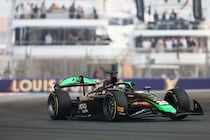 デュルクセンが昨年に続きアブダビ制す！　宮田莉朋は8位入賞でランキング17位｜FIA F2ヤス・マリーナ フィーチャーレース
