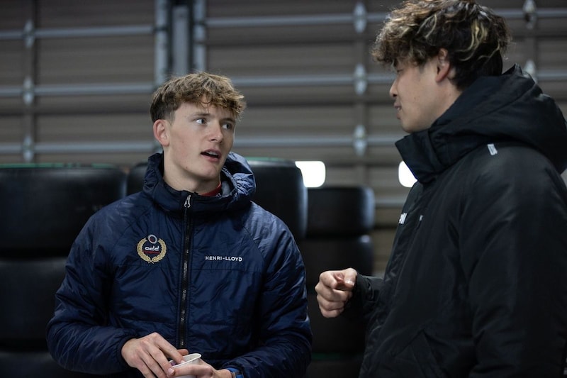 F1予備軍の有望株スレイター、SF鈴鹿テストをエンジョイ。F1育成プログラム無所属の理由も明かす「今は自力で戦う方がいいと思っている」