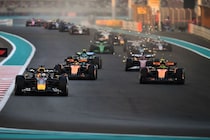 王者の復活に、白熱のタイトル争い……今シーズンの主役たち｜読者が選ぶベストドライバー／ライダー2025