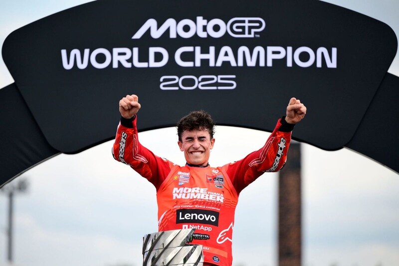 「特別な偉業で、並外れた存在だ」F1アロンソ、同郷の復活MotoGP王者マルク・マルケスを大絶賛