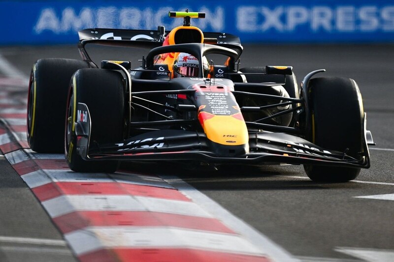 レッドブル角田裕毅、F1アゼルバイジャンGP初日は充実。課題のロングランも「感触が格段に良くなった」