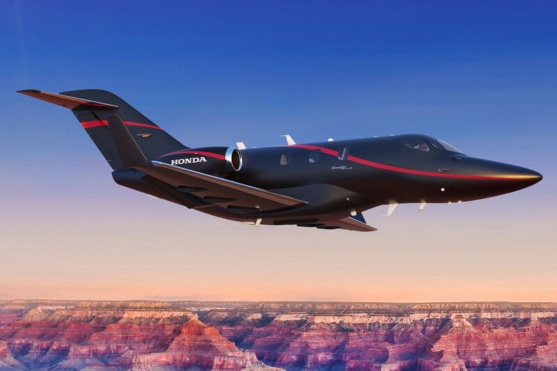 マックス・フェルスタッペン、最新ホンダジェットを見学「これなら運転できそうだな」