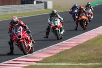 【MotoGP】中上貴晶、母国戦日本GPワイルドカード参戦は転倒で終える。しかし「ホンダの進化」実感でポジティブな1日に